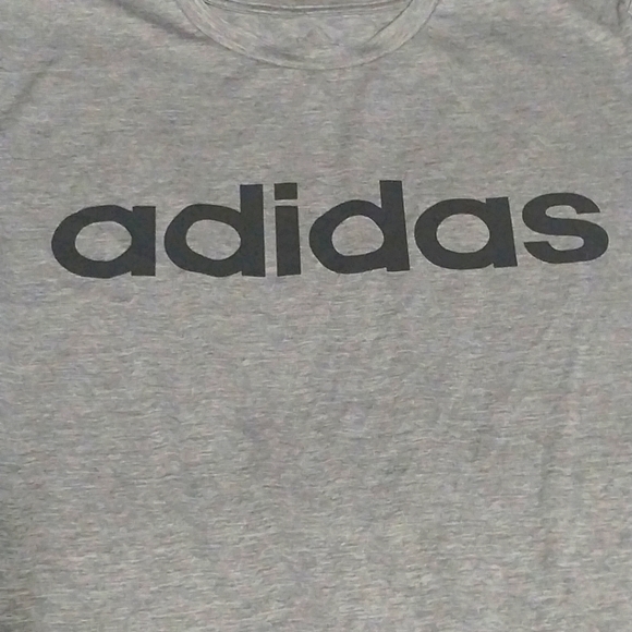 Adidas athletic shirt Men's size small - Picture 2 of 2